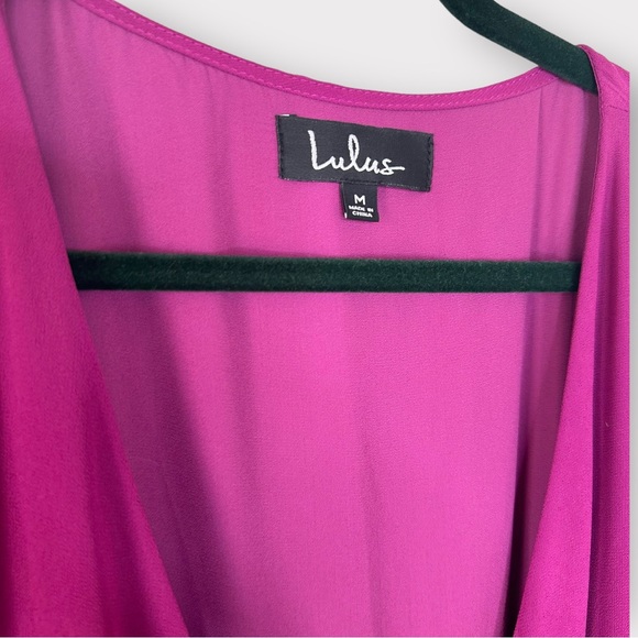 Lulu’s First Impression Pleated Wrap Dress Medium - Picture 3 of 5